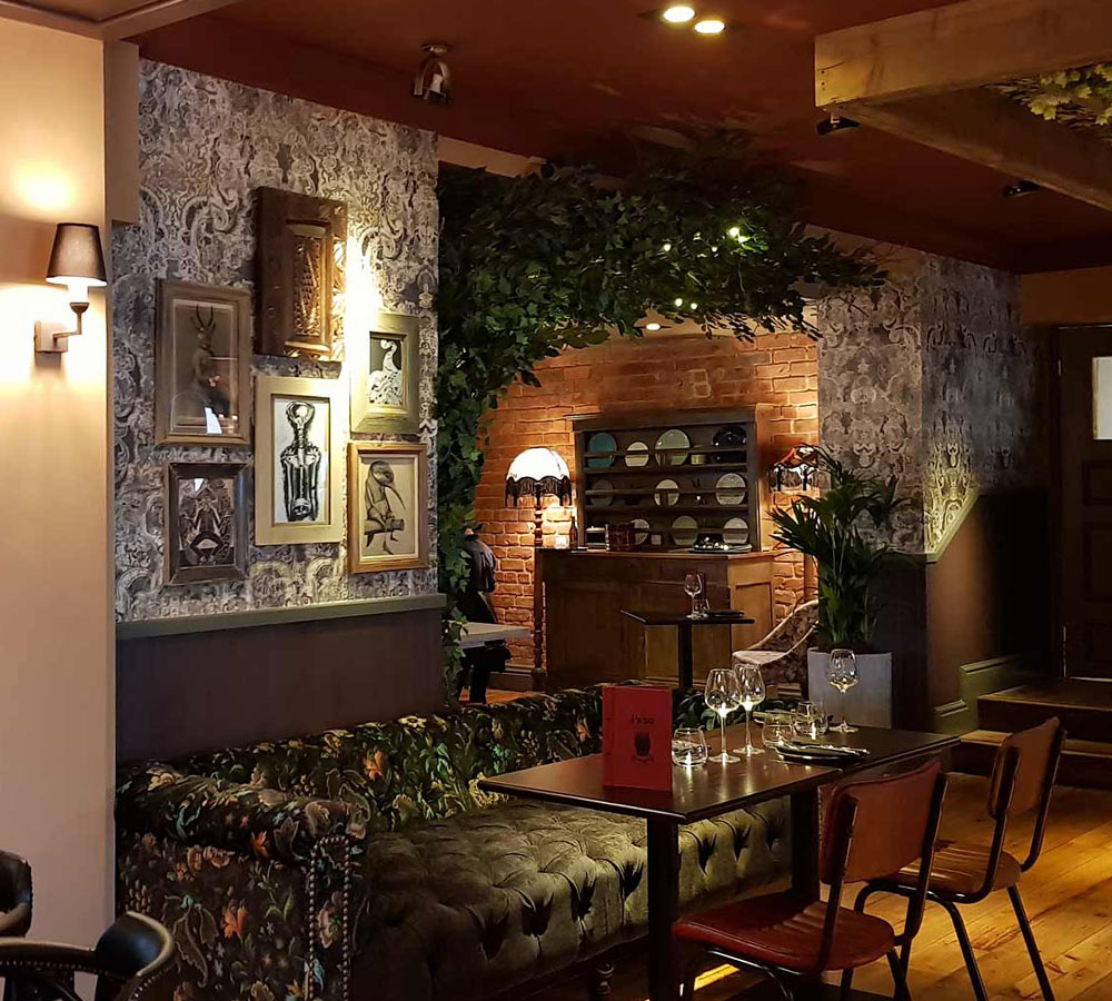 El Paso interior view