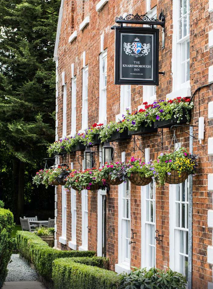Exterior view of the Knaresborough Inn, Knaresborough
